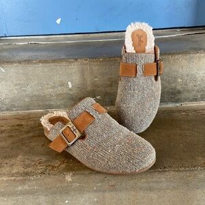 Zodiac Women's Tweed Mule Clogs with Tan Buckle Accent